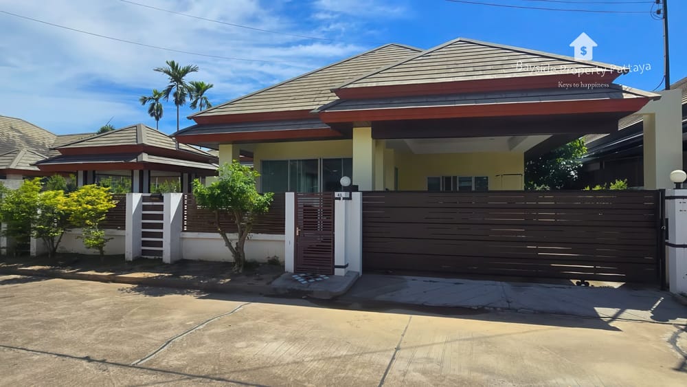 Geräumiges Einfamilienhaus (3 Schlafzimmer) in Bann Piam Mongkon, Ost-Pattaya mit 24/7 Sicherheit 3