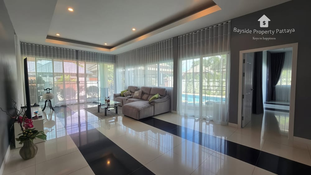 Geräumiges Einfamilienhaus (3 Schlafzimmer) in Bann Piam Mongkon, Ost-Pattaya mit 24/7 Sicherheit 12