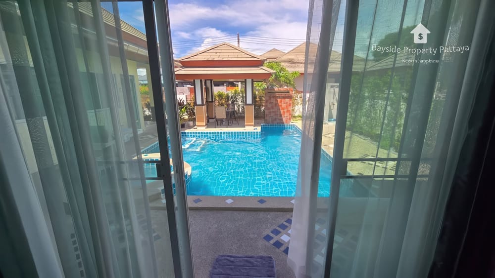 Geräumiges Einfamilienhaus (3 Schlafzimmer) in Bann Piam Mongkon, Ost-Pattaya mit 24/7 Sicherheit 17