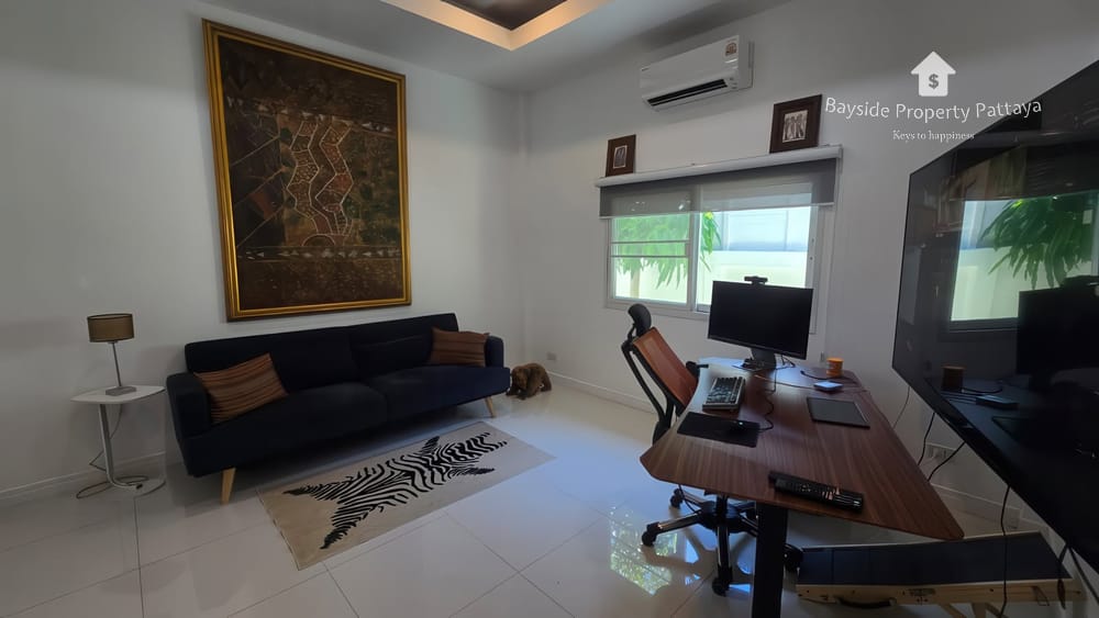 Geräumiges Einfamilienhaus (3 Schlafzimmer) in Bann Piam Mongkon, Ost-Pattaya mit 24/7 Sicherheit 20