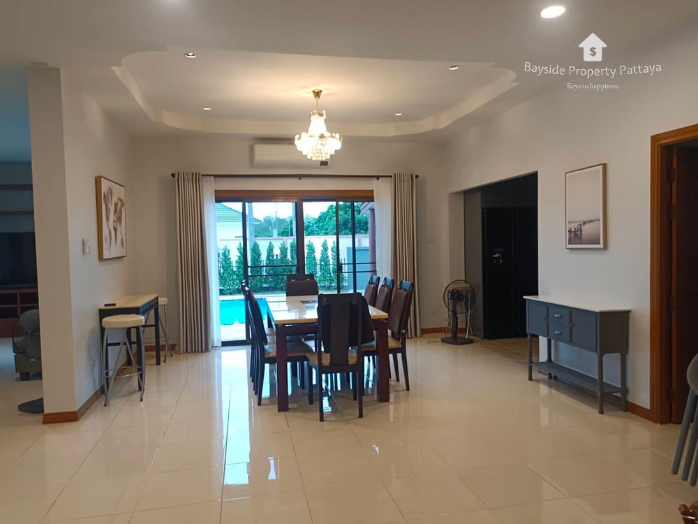 Spacious 4-Bedroom Pool Villa for Rent in East Pattaya 12
