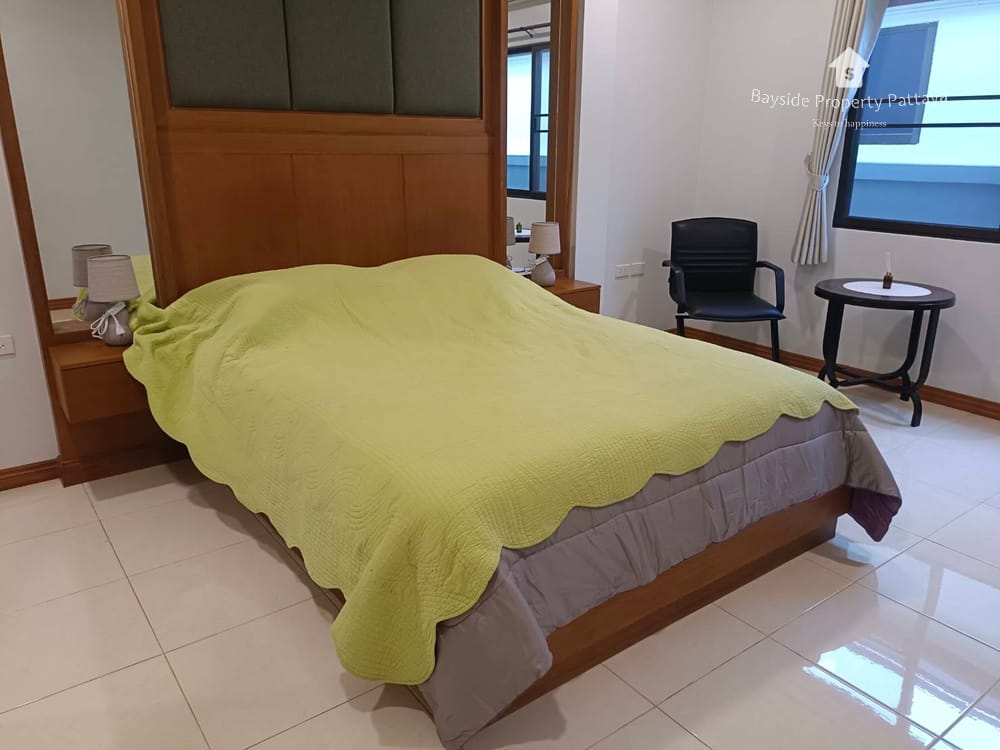 Spacious 4-Bedroom Pool Villa for Rent in East Pattaya 30