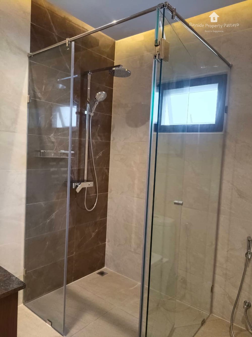 Spacious 4-Bedroom Pool Villa for Rent in East Pattaya 45