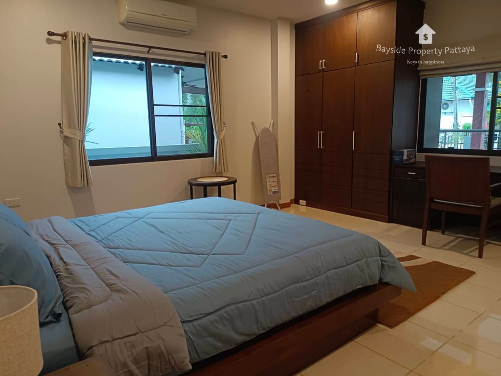 Spacious 4-Bedroom Pool Villa for Rent in East Pattaya 51