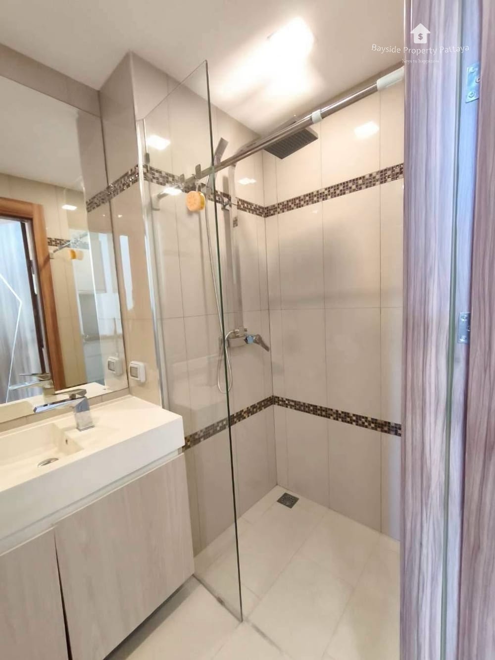 1-Bedroom Condo for Sale at Laguna Beach Resort 2 in Jomtien, Pattaya 11