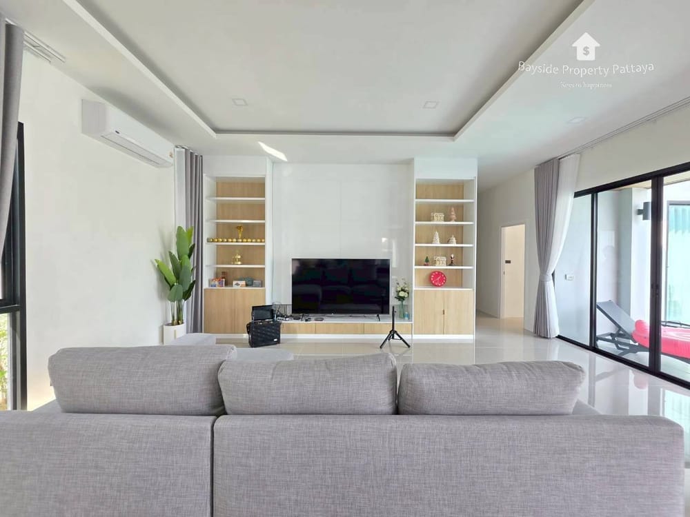 4-Bedroom Pool Villa for Sale in Huai Yai, Chonburi-Pattaya with Air Conditioning 4