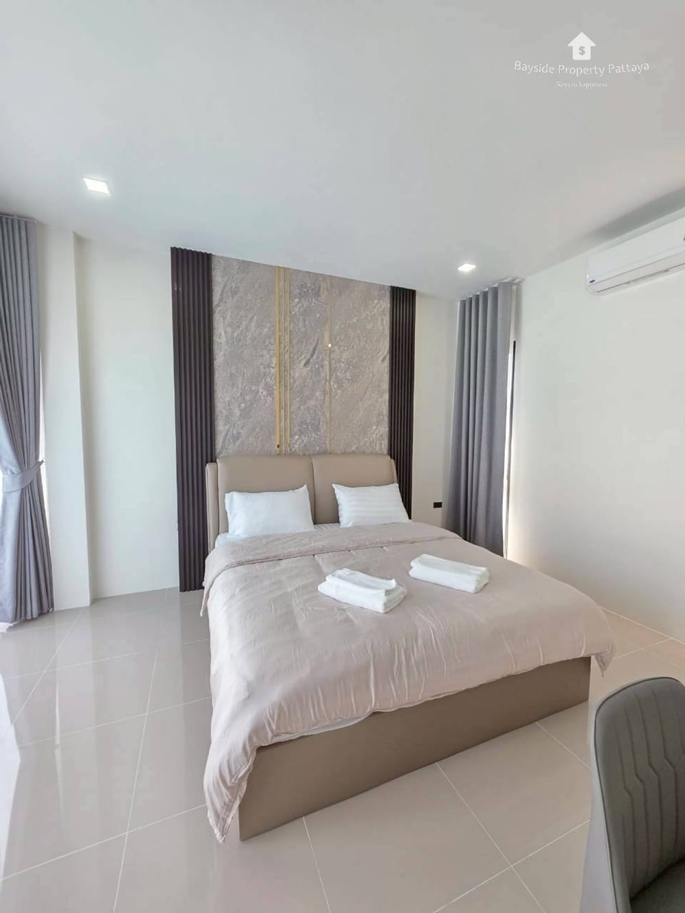 4-Bedroom Pool Villa for Sale in Huai Yai, Chonburi-Pattaya with Air Conditioning 12