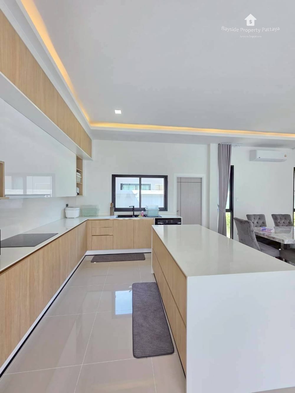 4-Bedroom Pool Villa for Sale in Huai Yai, Chonburi-Pattaya with Air Conditioning 30