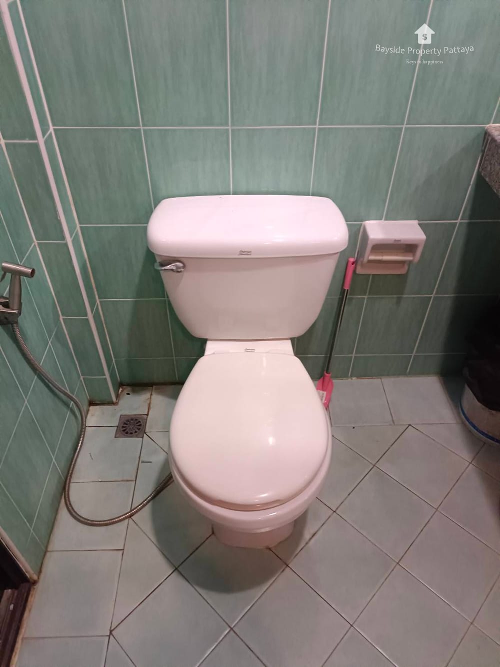 Eckreihenhaus (2 Schlafzimmer) mit Klimaanlage zum Verkauf in Pattaya City 20