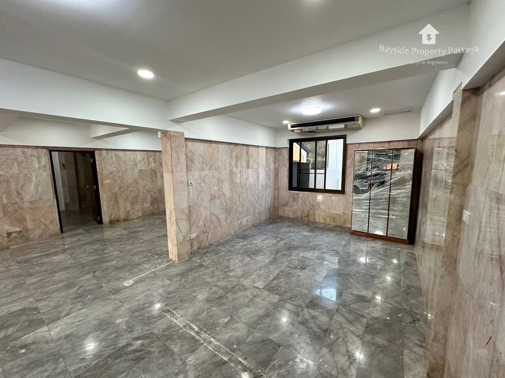 1-Bedroom Detached House for Sale & Rent at Grand Condotel, Jomtien, Pattaya 4