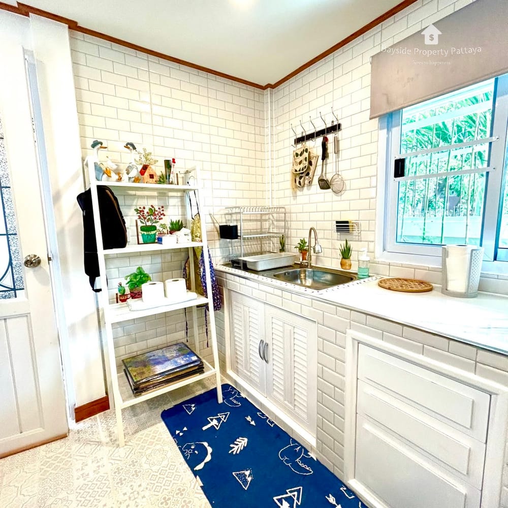 For Rent: 3-Bedroom House with City View in Pattaya City 7