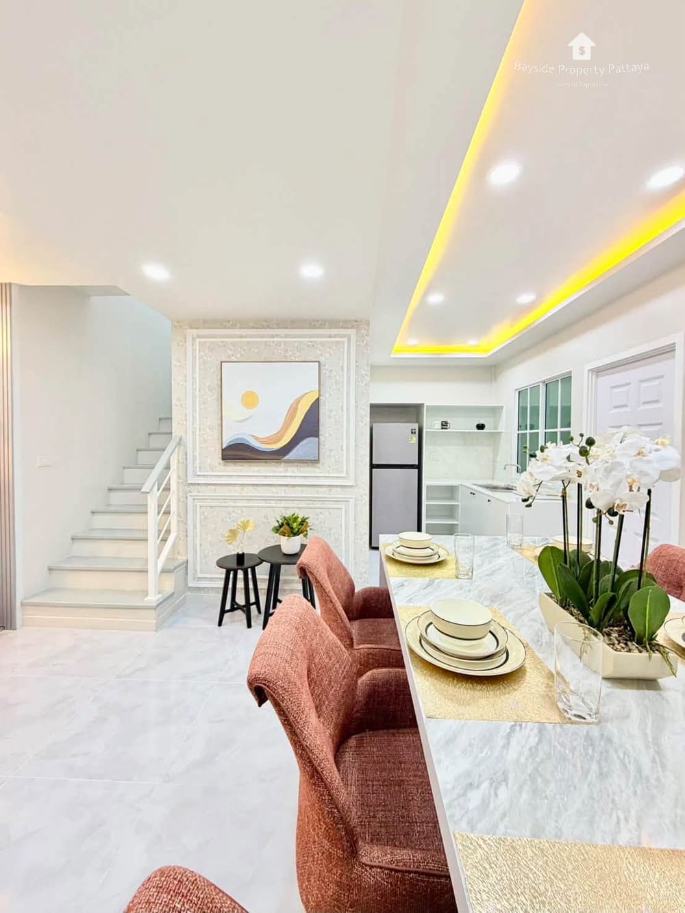 3-Bedroom Townhouse for Sale in Bann Pruksa Boonsampan, Central Pattaya with Air Conditioning 3