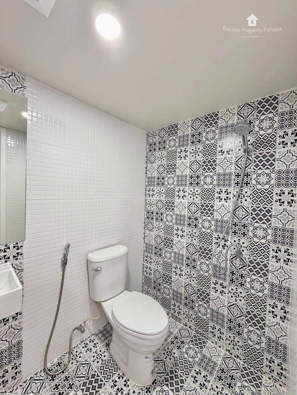3-Bedroom Townhouse for Sale in Bann Pruksa Boonsampan, Central Pattaya with Air Conditioning 21