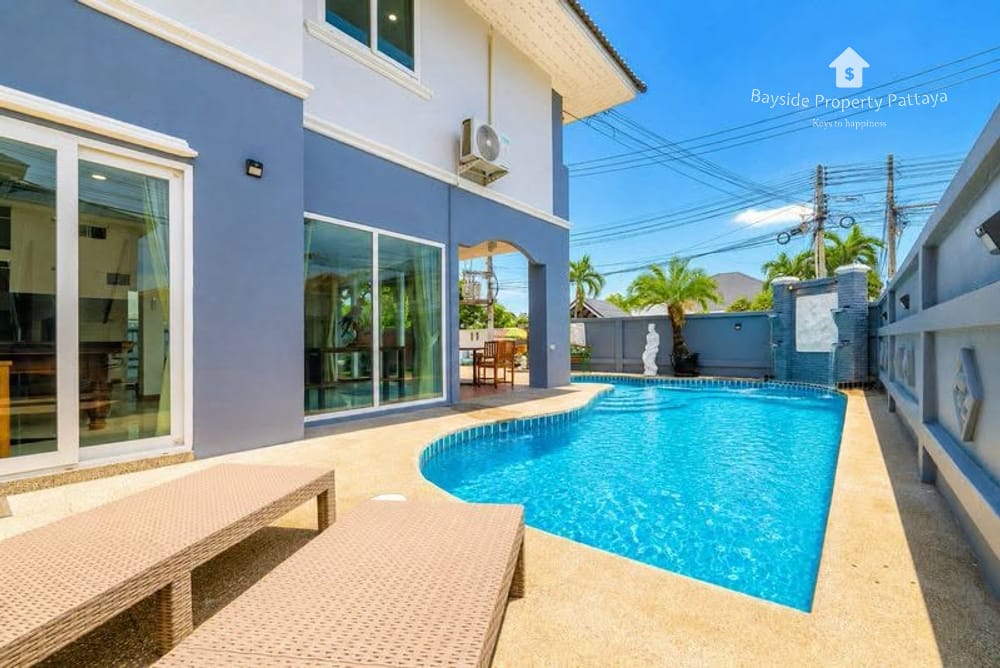 Spacious 5-Bedroom Villa for Rent at View Point Villa, Jomtien with City Views 9