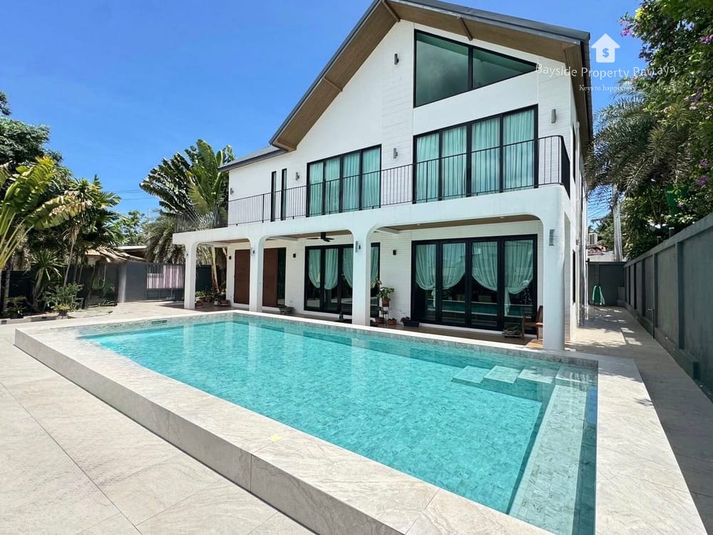 Großzügige Poolvilla mit 4 Schlafzimmern in Ost-Pattaya zu vermieten – Haustiere willkommen 1