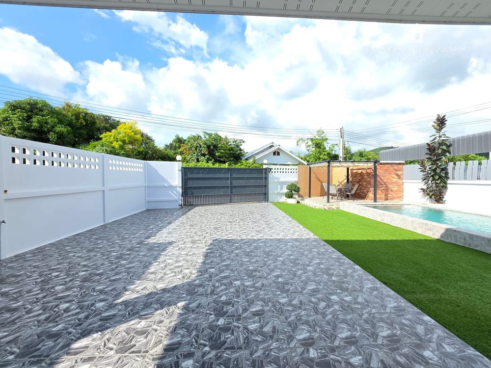 Modern 3-Bedroom Pool Villa for Sale in Bang Saray, Pattaya 14