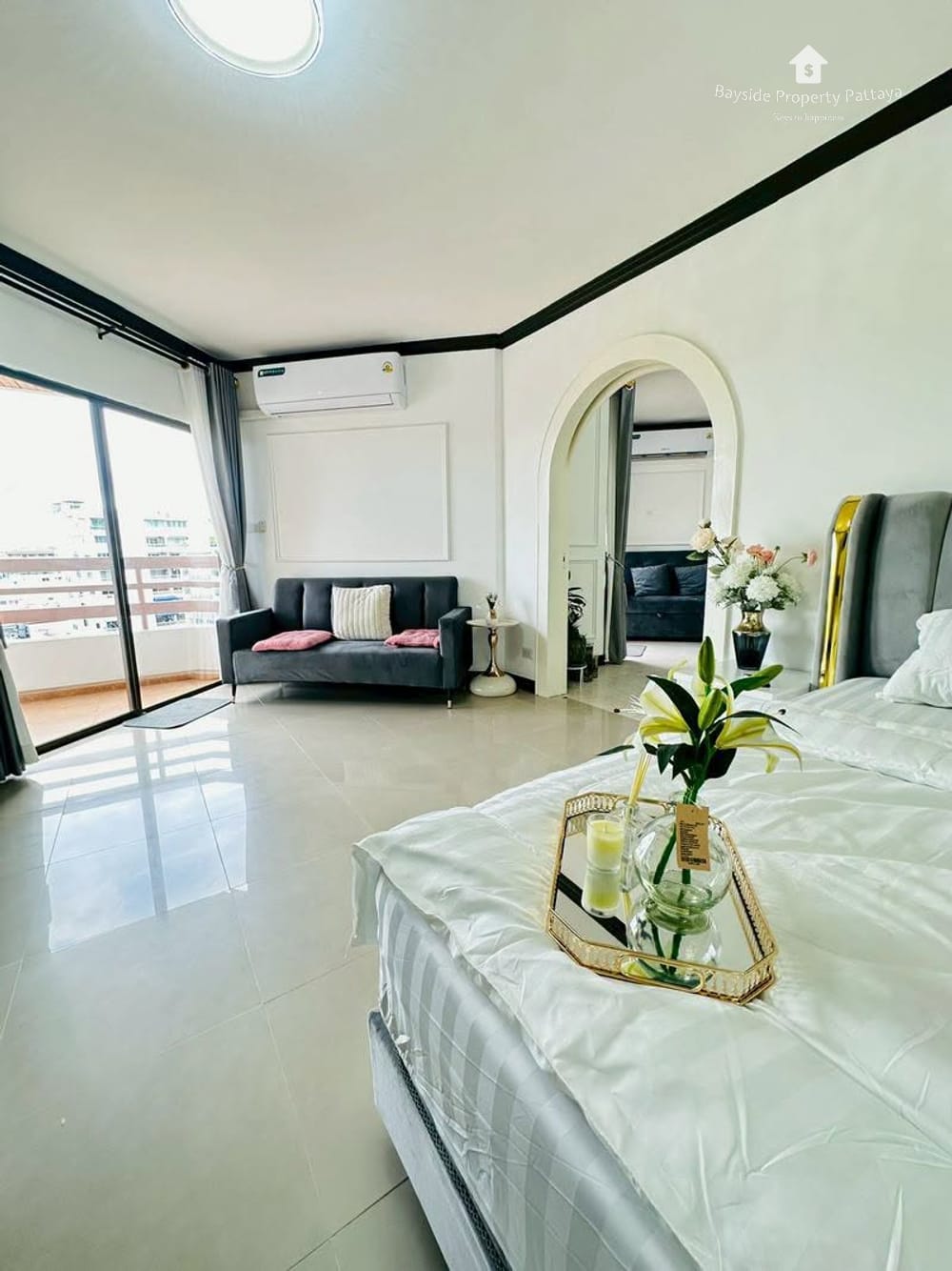 Stunning 1-Bedroom Sea View Condo for Sale at Keang Talay Condominium, Pratumnak 3