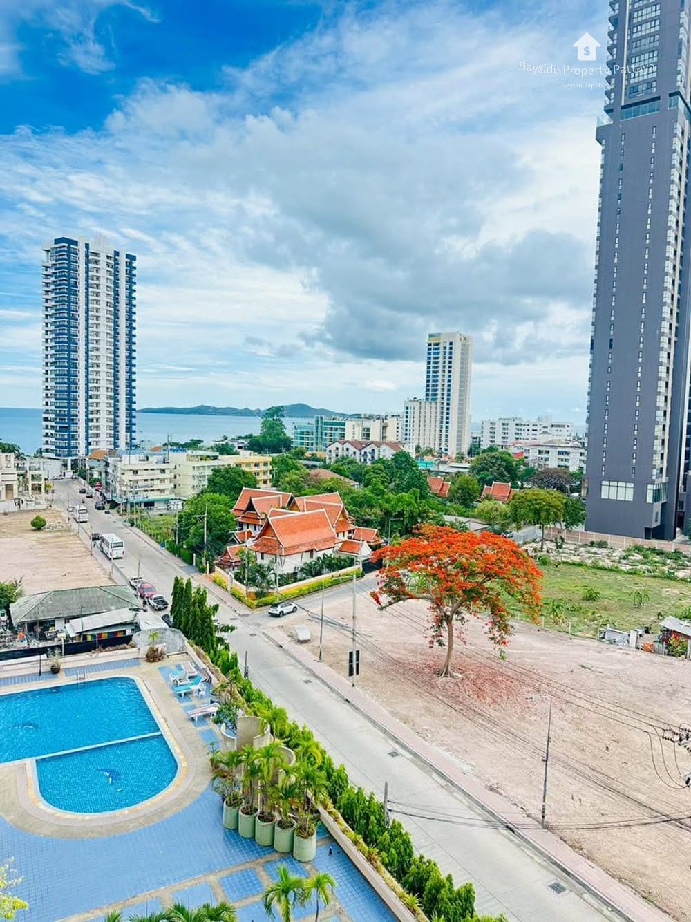 Stunning 1-Bedroom Sea View Condo for Sale at Keang Talay Condominium, Pratumnak 8