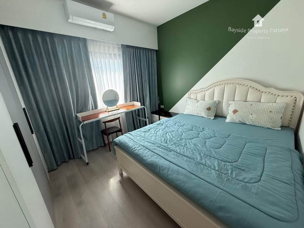 Spacious 3-Bedroom House with City View for Sale in Nong Pla Lai, Pattaya 4