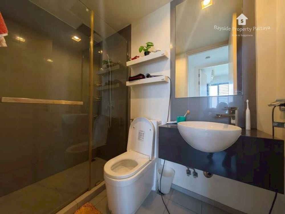 2-Bedroom Sea View Condo for Sale at Unixx South Pattaya 5