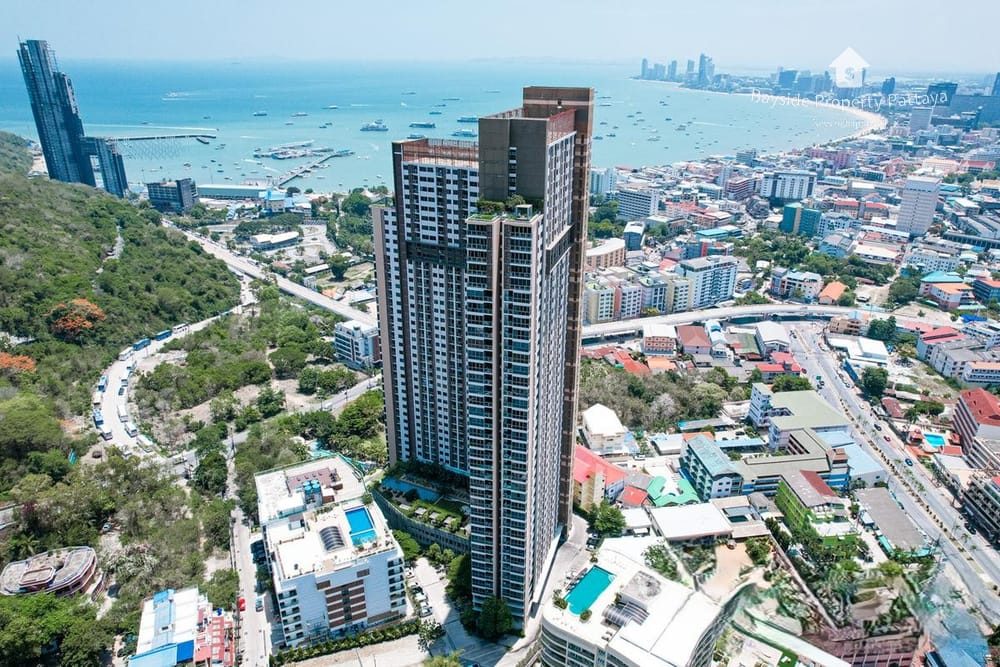 2-Bedroom Sea View Condo for Sale at Unixx South Pattaya 1