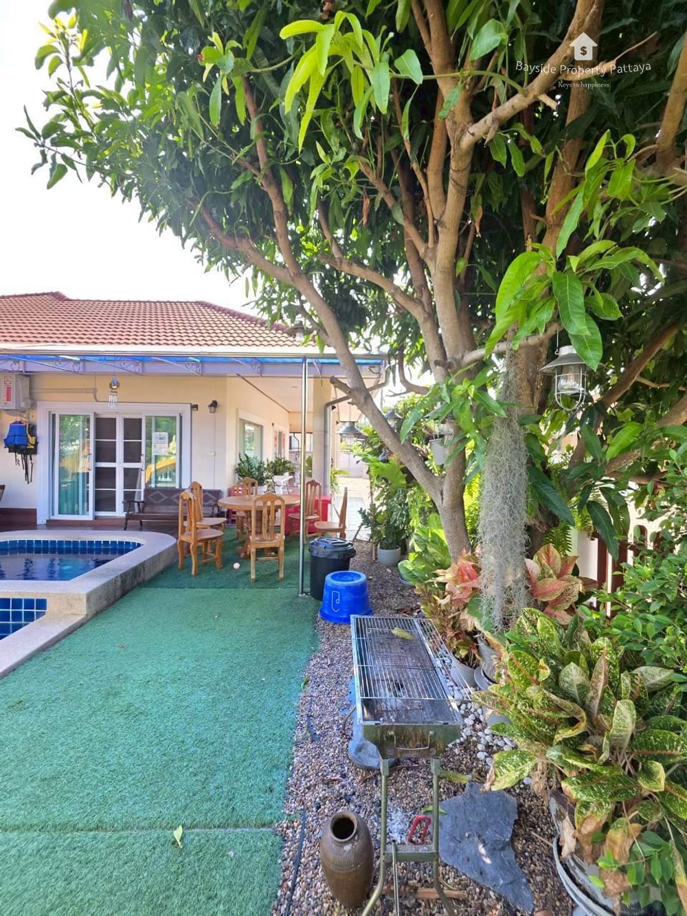 Spacious 3-Bedroom Pool Villa for Sale in Bang Saray, Pattaya with Air Conditioning 5