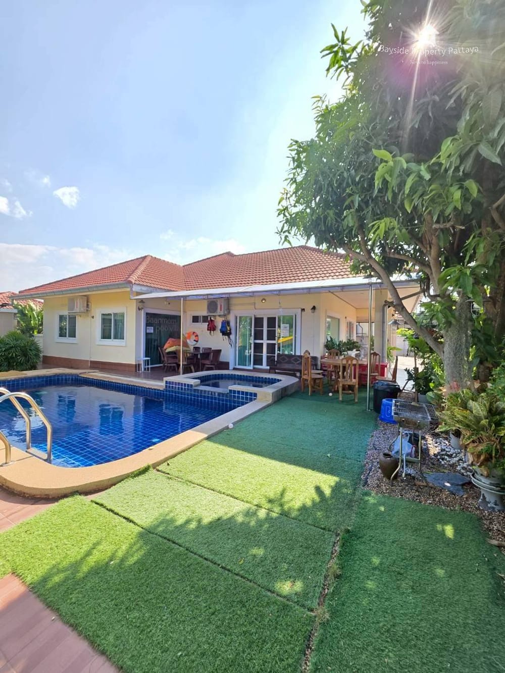 Spacious 3-Bedroom Pool Villa for Sale in Bang Saray, Pattaya with Air Conditioning 3