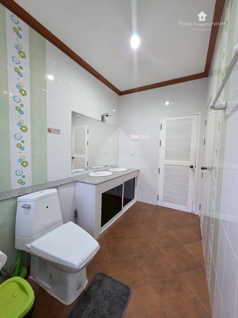 Spacious 3-Bedroom Pool Villa for Sale in Bang Saray, Pattaya with Air Conditioning 18