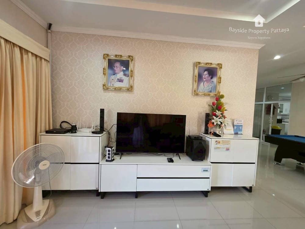 Spacious 3-Bedroom Pool Villa for Sale in Bang Saray, Pattaya with Air Conditioning 26