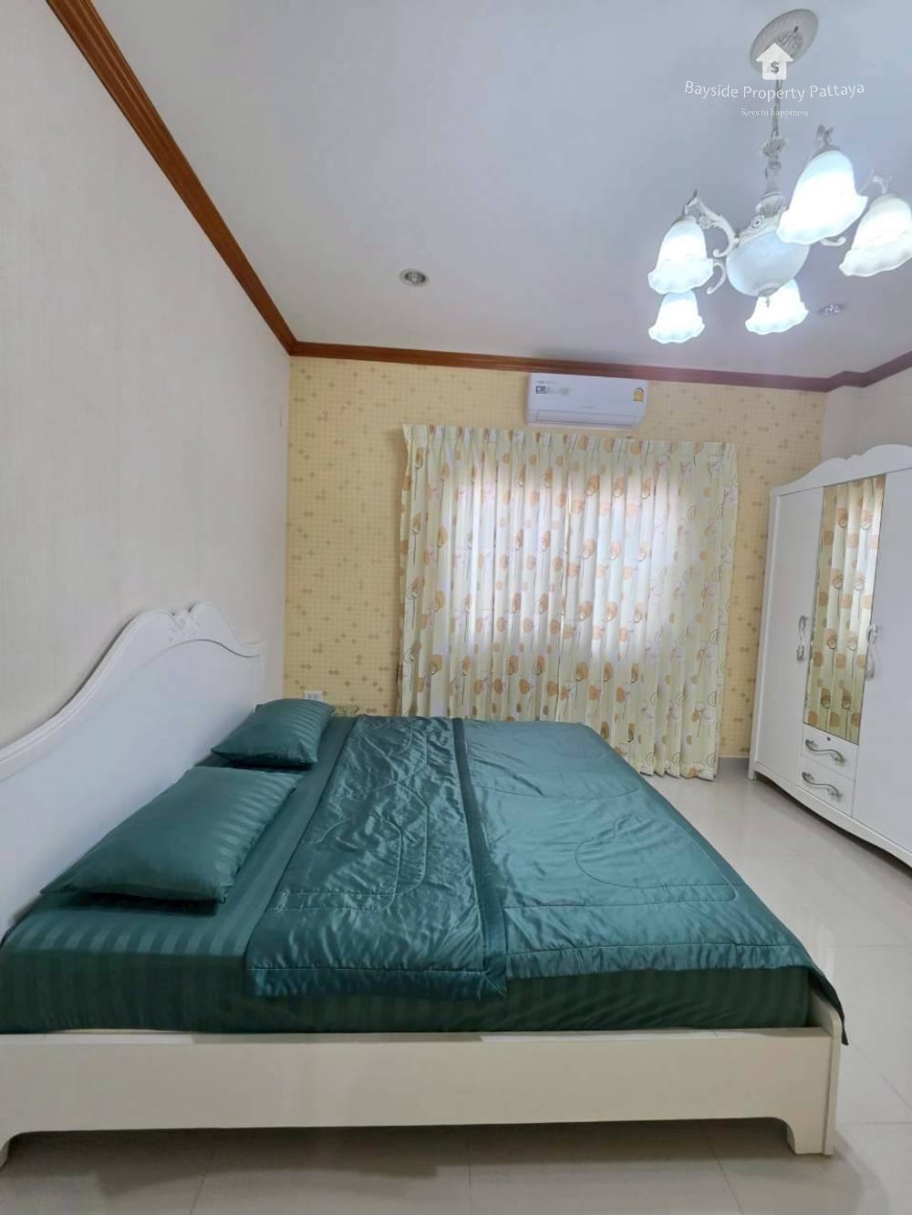 Spacious 3-Bedroom Pool Villa for Sale in Bang Saray, Pattaya with Air Conditioning 32