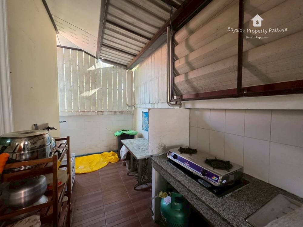 Spacious 3-Bedroom Pool Villa for Sale in Bang Saray, Pattaya with Air Conditioning 38