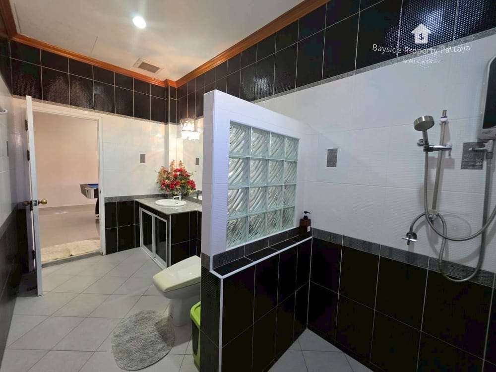 Spacious 3-Bedroom Pool Villa for Sale in Bang Saray, Pattaya with Air Conditioning 46