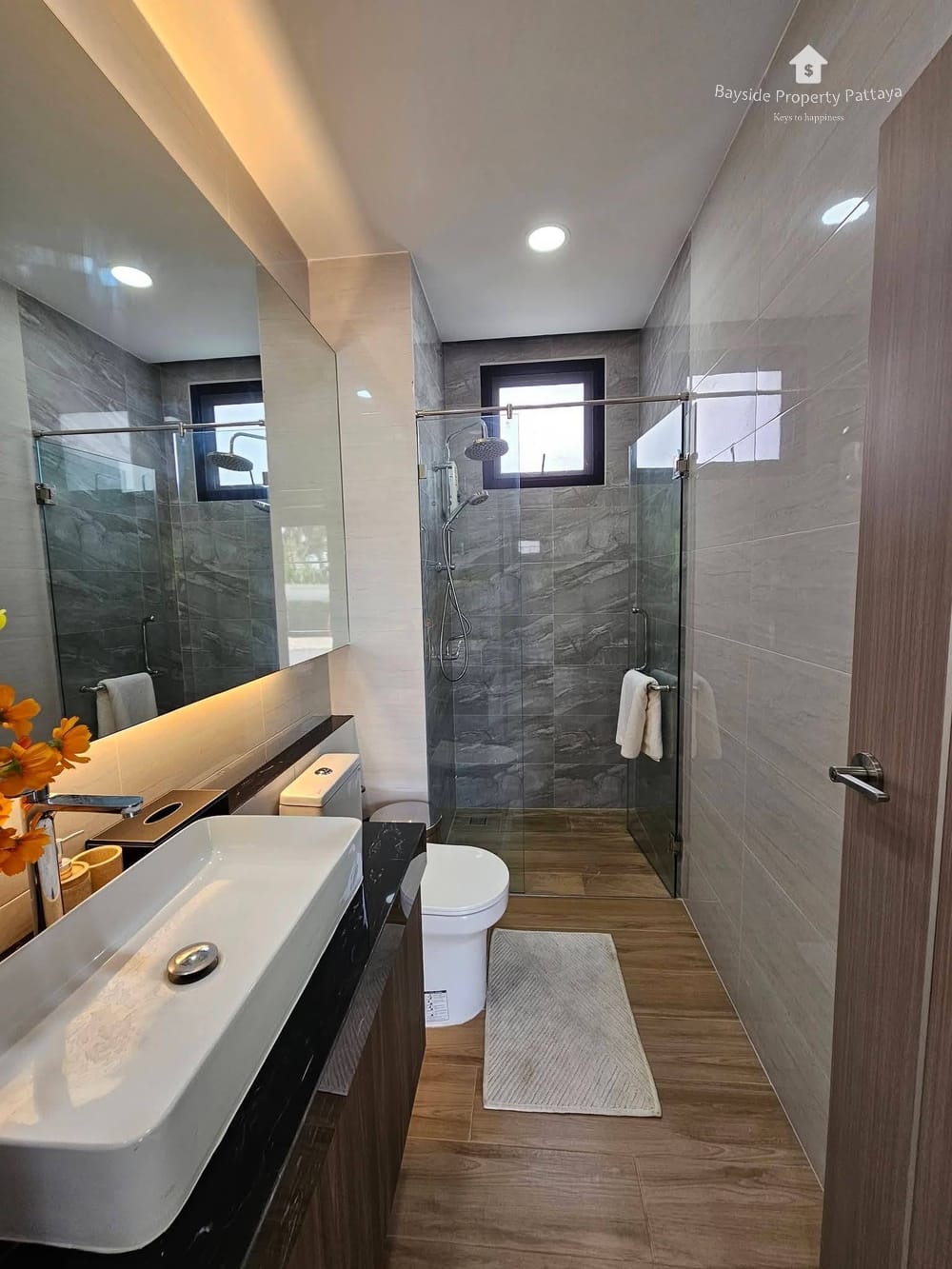 Spacious 4-Bedroom Villa for Sale in East Pattaya - Pet Friendly with Air Conditioning 17