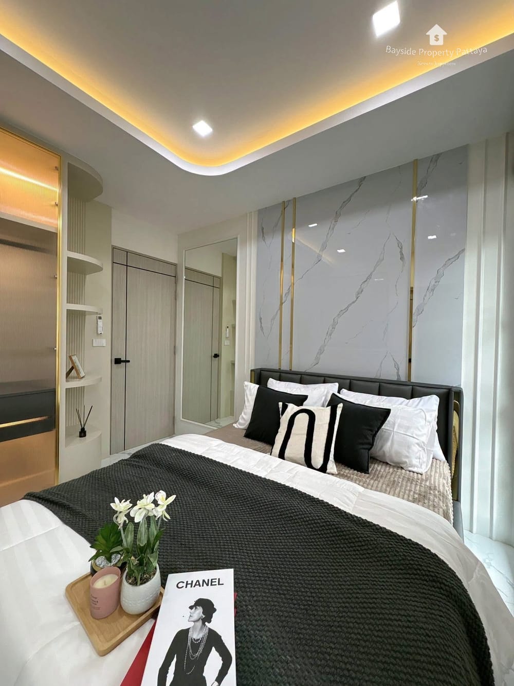 Großzügige 5-Schlafzimmer Poolvilla mit Stadtblick in Jomtien, Pattaya zum Verkauf 7