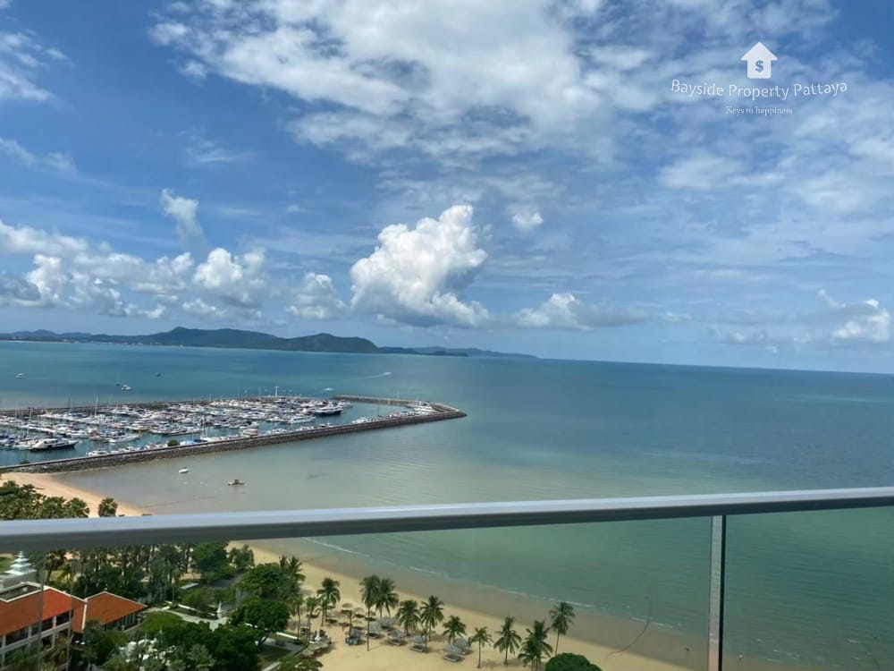 Beachfront 2-Bedroom Condo for Rent in Na Jomtien, Pattaya 6