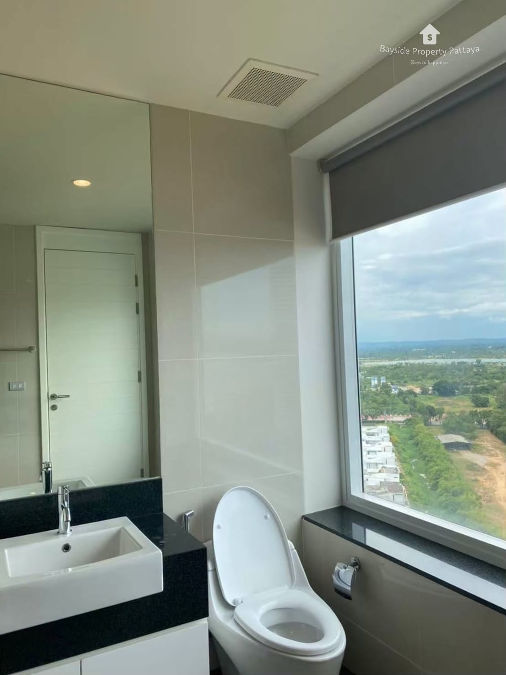 Beachfront 2-Bedroom Condo for Rent in Na Jomtien, Pattaya 14