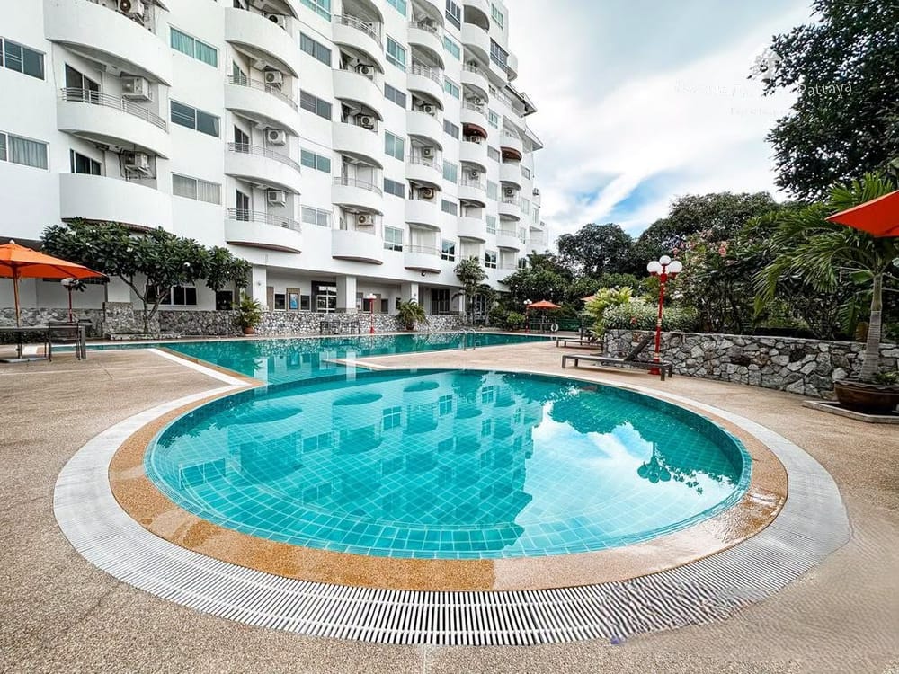 芭提雅那中天Grand View Condo Pattaya靠海公寓55平米开间户型1卫出售或出租 1