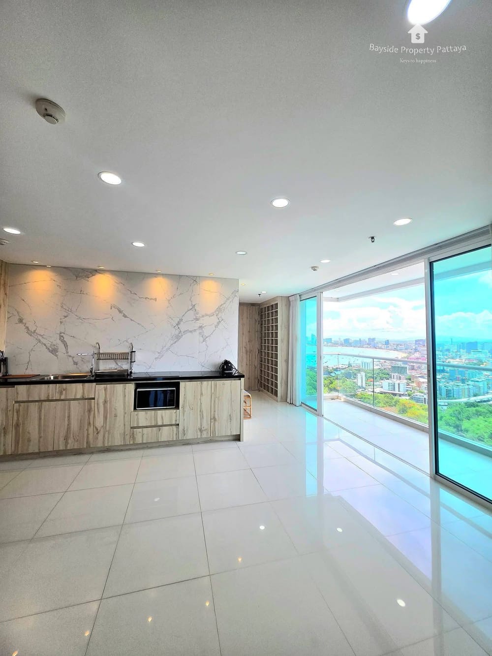 Sea View 2-Bedroom Condo for Sale at The Vision in Pratumnak, Pattaya 5