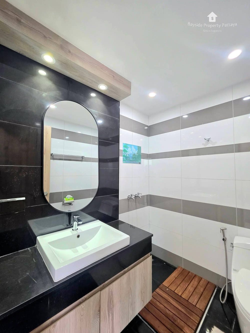 Sea View 2-Bedroom Condo for Sale at The Vision in Pratumnak, Pattaya 12