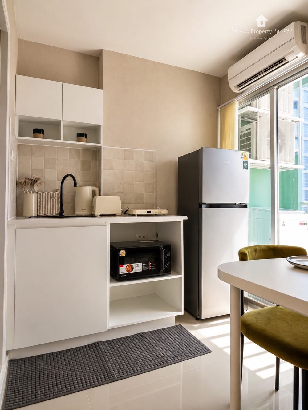 Stunning Sea View Condo for Sale at Lumpini Seaview Jomtien in Pattaya with Air Conditioning 7