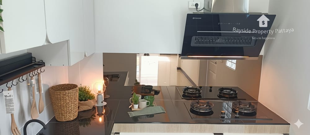 Geräumiges Einfamilienhaus mit 3 Schlafzimmern und Klimaanlage in Nong Pla Lai, Pattaya 6