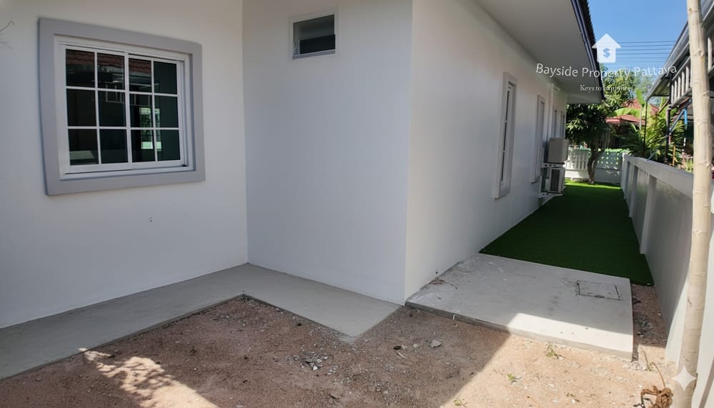 Geräumiges Einfamilienhaus mit 3 Schlafzimmern und Klimaanlage in Nong Pla Lai, Pattaya 14