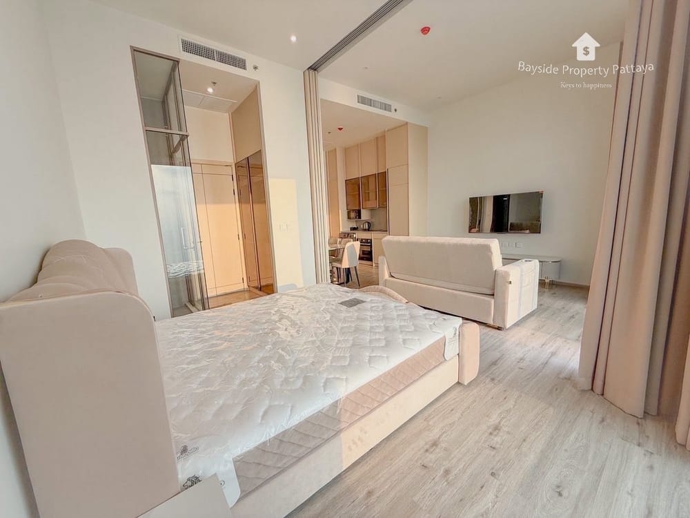 Sea View Condo for Rent at Arom Wongamat, Wongamat Beach, Pattaya with Air Conditioning 3