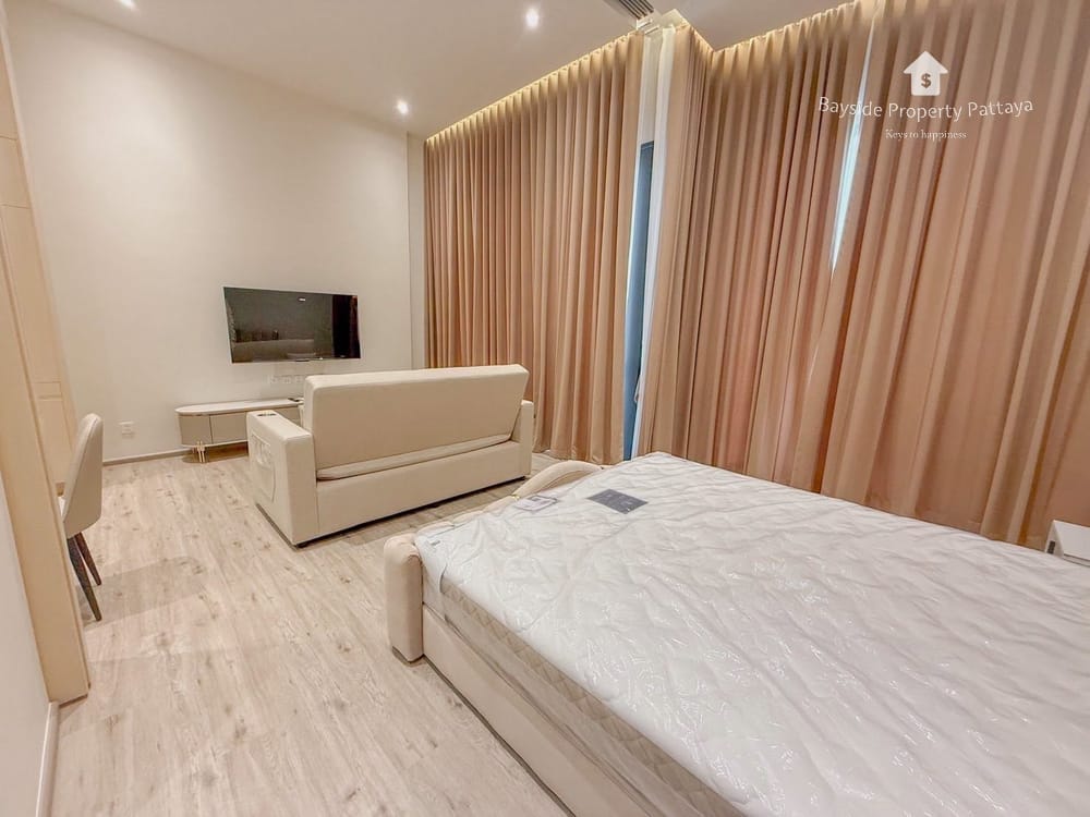Sea View Condo for Rent at Arom Wongamat, Wongamat Beach, Pattaya with Air Conditioning 10