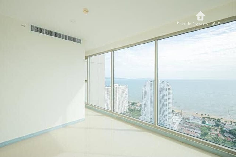 5-Bedroom Penthouse with Sea View for Sale in The Riviera Jomtien, Pattaya 3