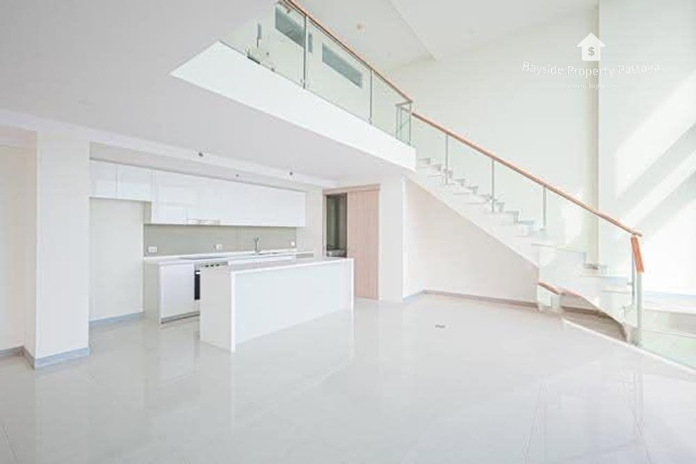 5-Bedroom Penthouse with Sea View for Sale in The Riviera Jomtien, Pattaya 2