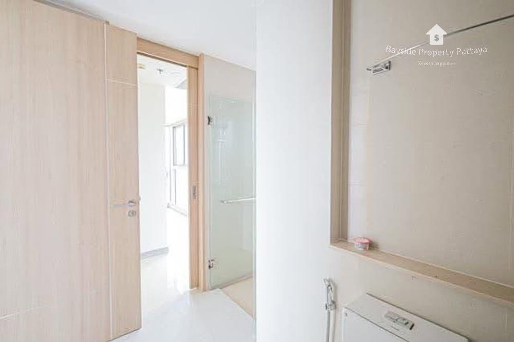 5-Bedroom Penthouse with Sea View for Sale in The Riviera Jomtien, Pattaya 21