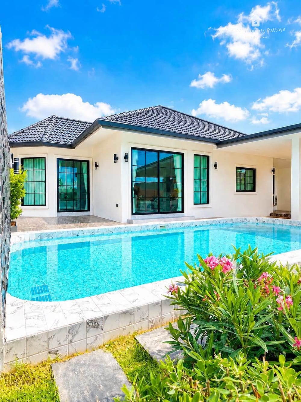 Продам 4-к. виллу, 250м², в Chockchai Garden Home 2, Восточная Паттайя 19