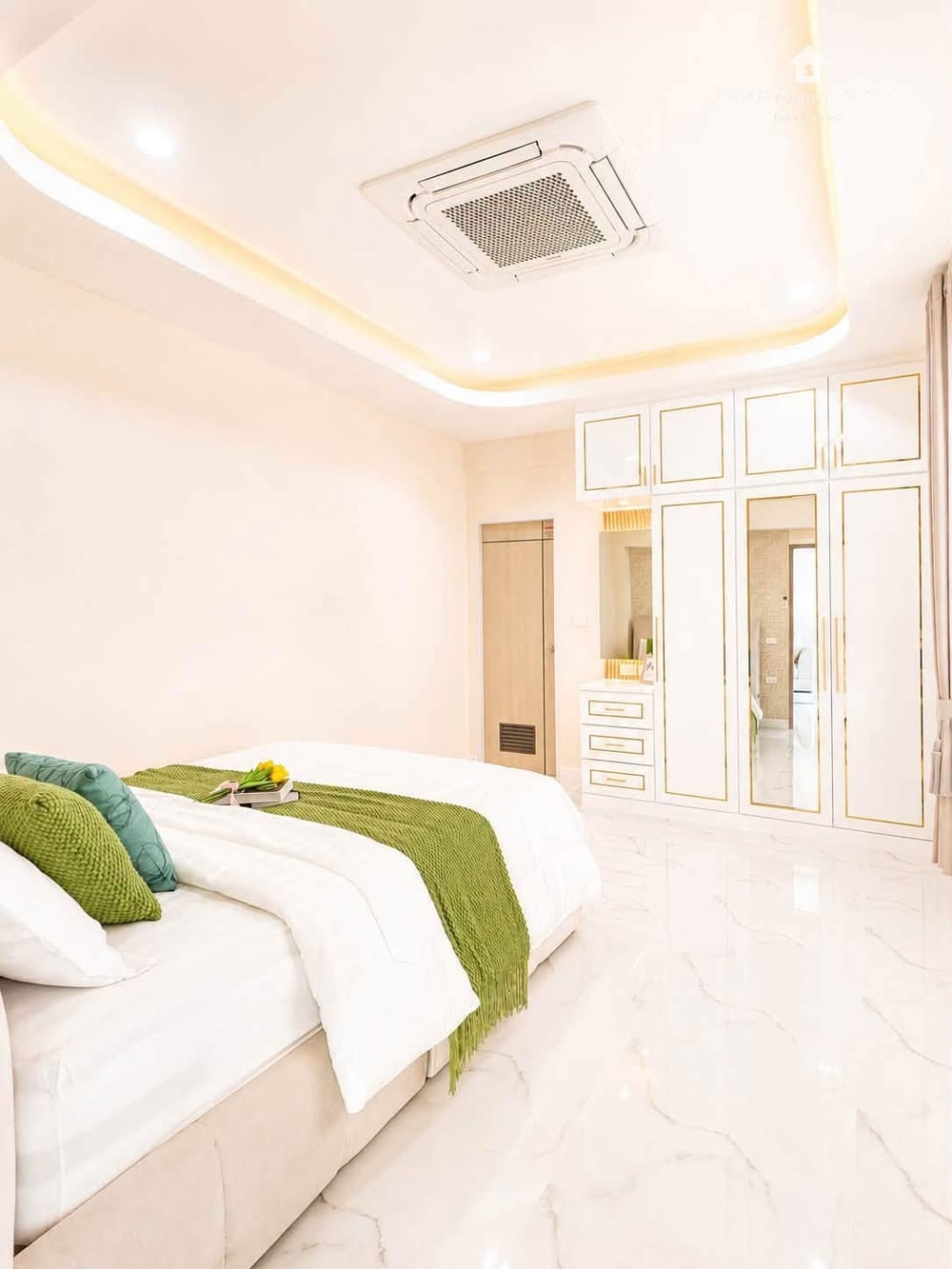 Продам 4-к. виллу, 250м², в Chockchai Garden Home 2, Восточная Паттайя 23