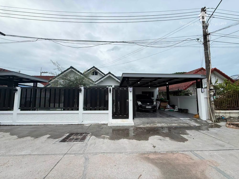 3-bedroom-pet-friendly-house-with-air-conditioning-for-sale-in-nong-pla-lai-pattaya-bpp-418 1